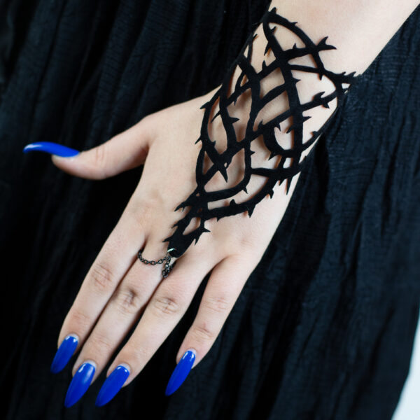 Web of Desire Glovelet - Kratka Rukavica - Image 2